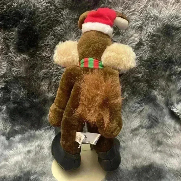 Vintage Wile E.  Coyote Plush
1997 Ace 13" With Santa Hat - Picture 14 of 16